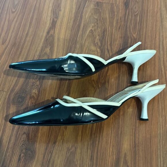 Rene Mancini black and white pointy toe heels Paris size 40 9.5 - Picture 1 of 7
